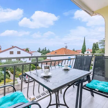 アパート Marigold *