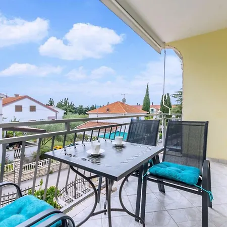 Marigold アパート スベティ・フィリップ・イ・ヤコブ