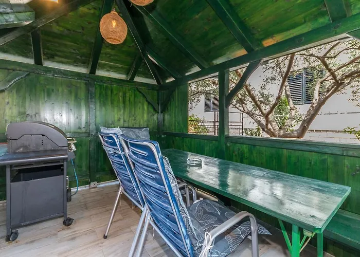 Marigold Apartamento Sveti Filip i Jakov