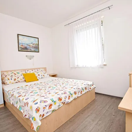 Marigold Sveti Filip i Jakov
