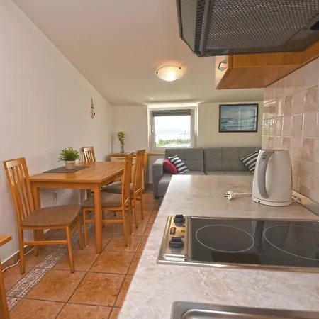 Apartment Marigold Sveti Filip i Jakov